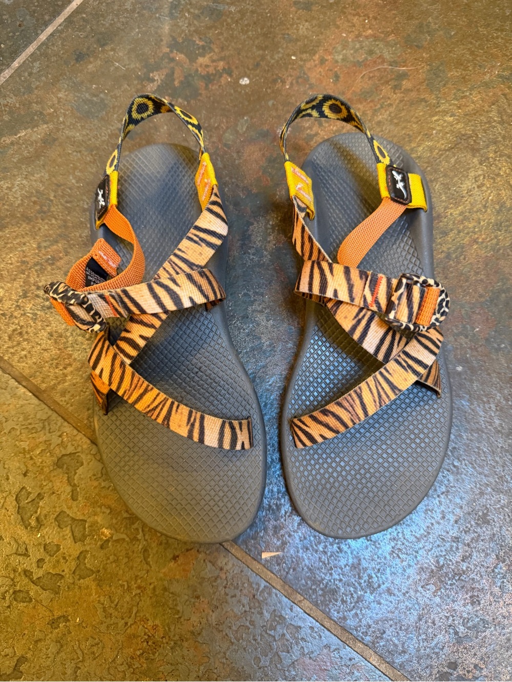 Tiger-Print Strappy Women's Sandals - Orange/Black